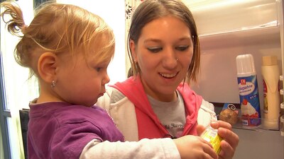 Nadine Zwischen Erdbeerkase Leberwurst Und Kindermilch Video Frauentausch Rtlzwei